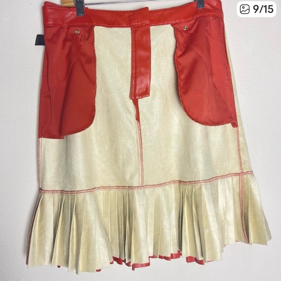 RYEGRASS Orange Vegan Pleated Skirt - Picture 9 of 15